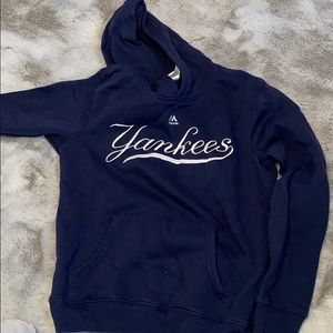Majestic Yankees Sweatshirt